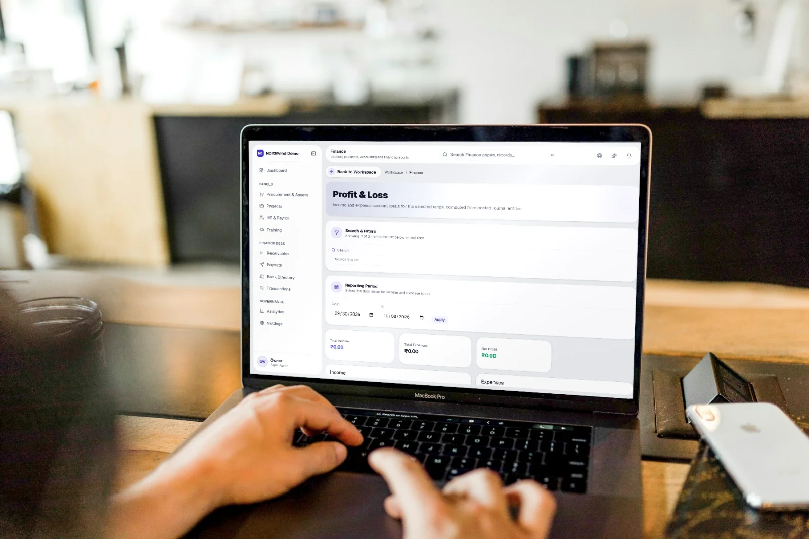 The Founder's Guide to Managing Cash Flow Without the Stress — preview